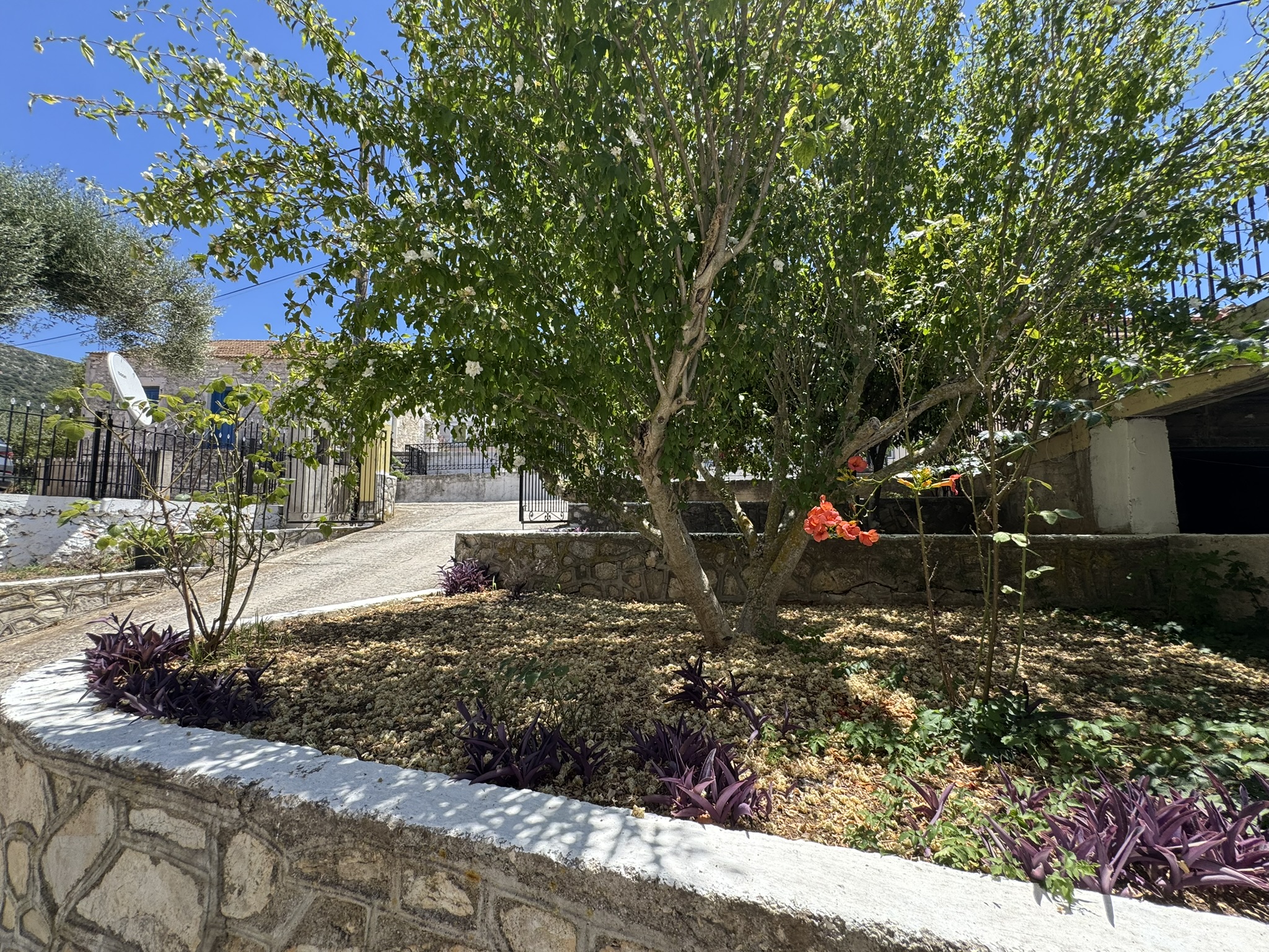Outside area of house for sale in Ithaca Greece, Ag. Saranda