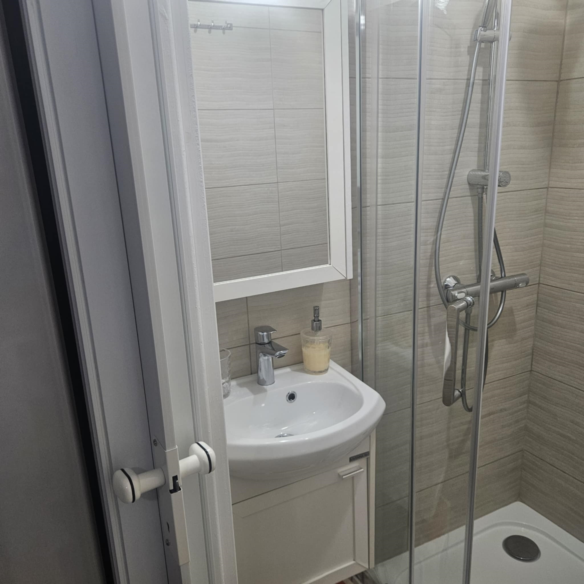 Bathroom of house for sale in Ithaca Greece, Vathi