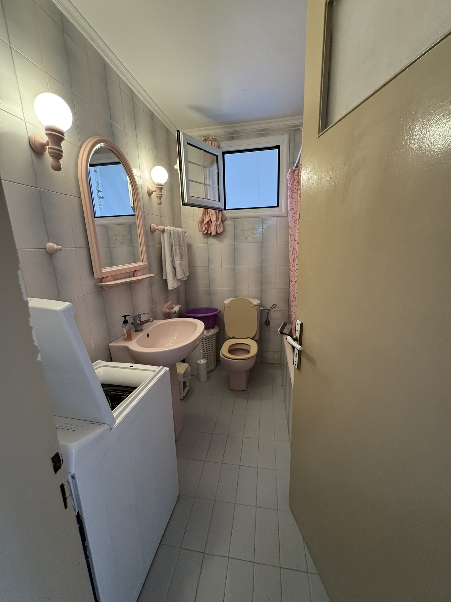 Bathroom of house for sale in Ithaca Greece, Vathi