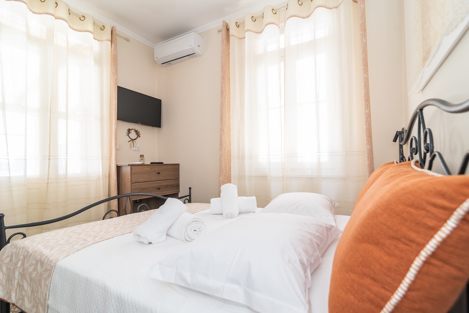 Double bedroom of house for sale in Ithaca Greece, Vathi