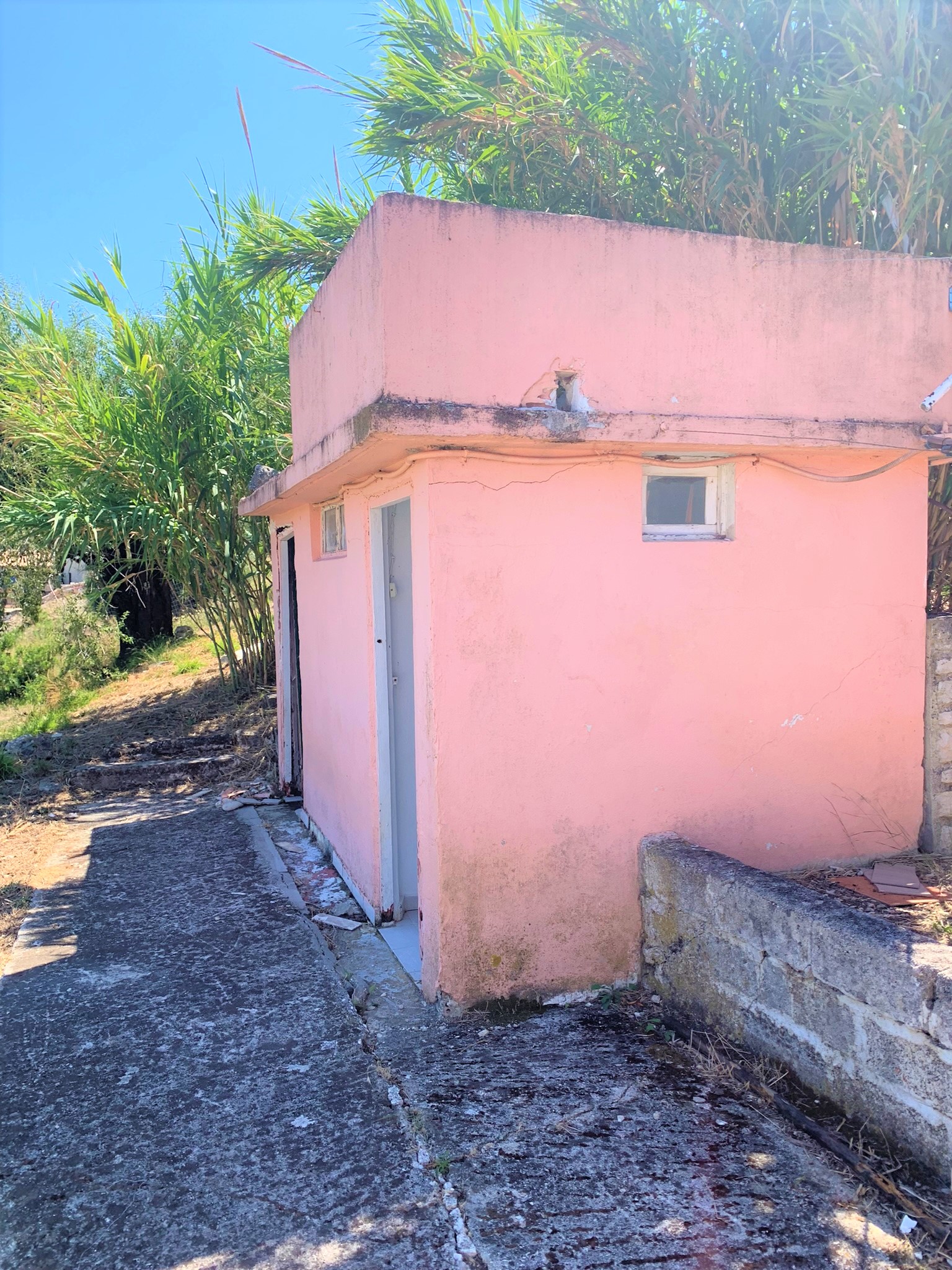 Bathroom of house for sale in Ithaca Greece, Platrithyas