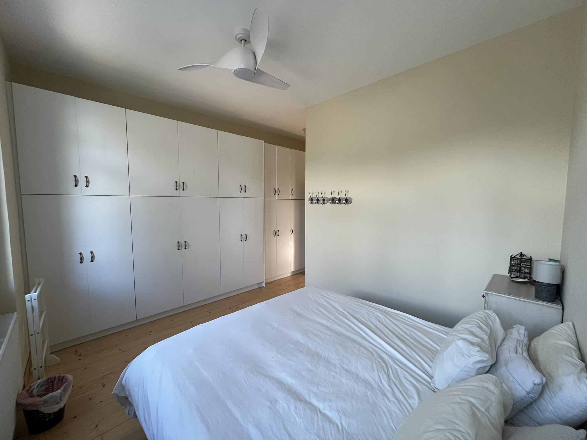 First floor master bedroom of house for sale in Ithaca Greece, Anoghi