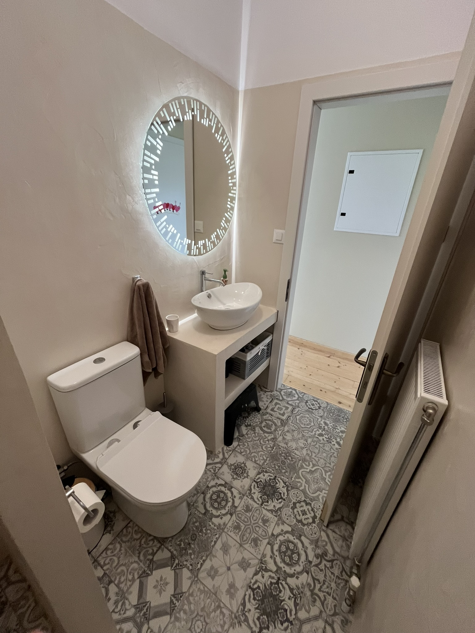 First floor bathroom 1 of house for sale in Ithaca Greece, Anoghi