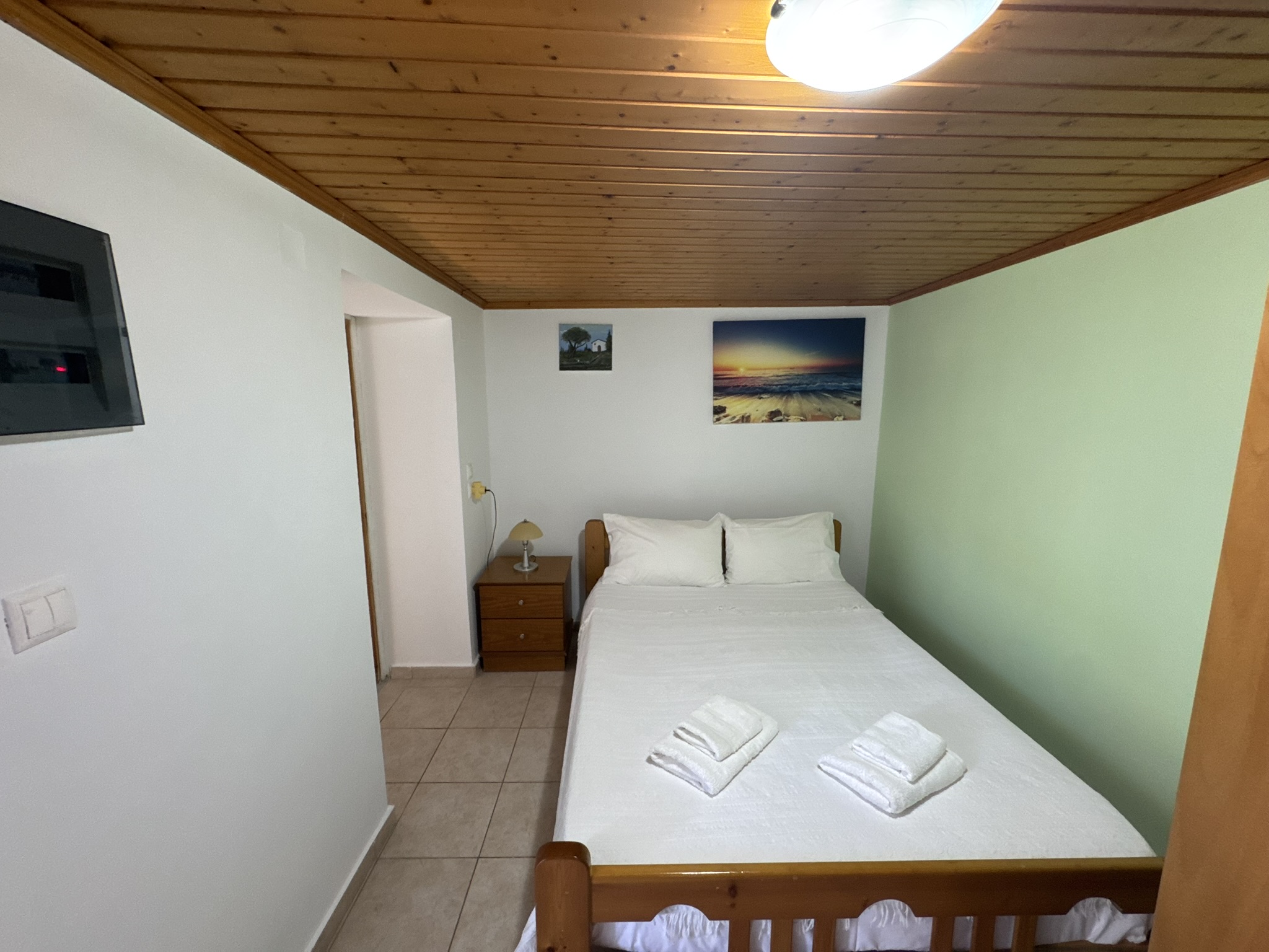 Studio double bedroom of house for sale in Ithaca Greece Frikes