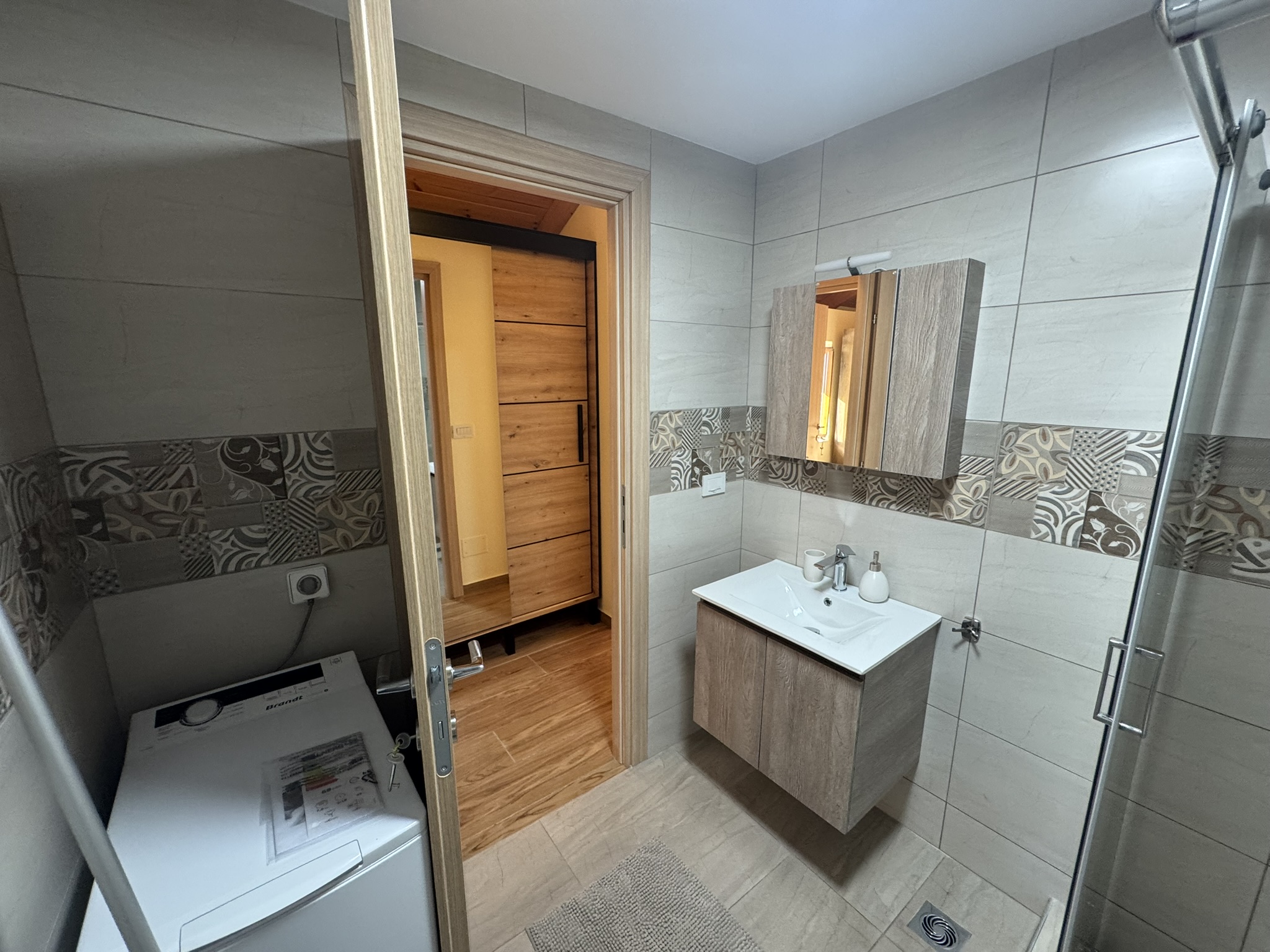 Bathroom of house for rent in Ithaca Greece, Anoghi