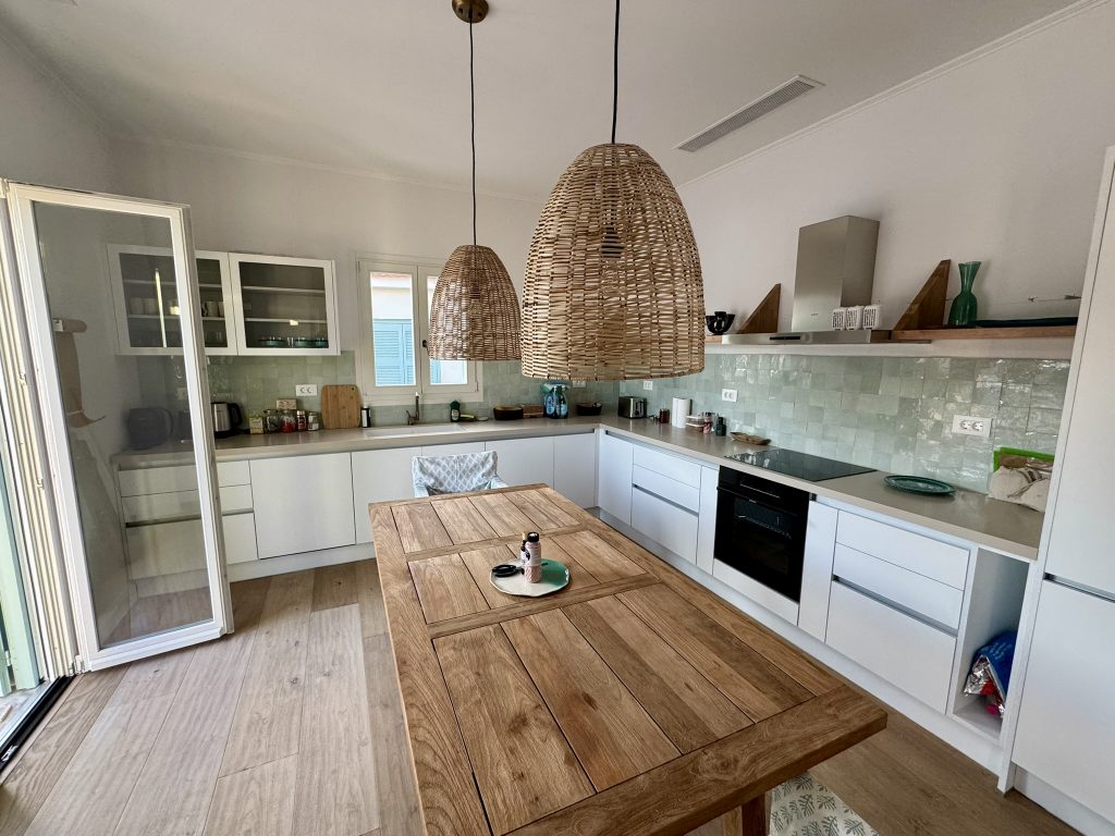 Kitchen and dining area of house renovated with project management in Ithaca Greece Vathi