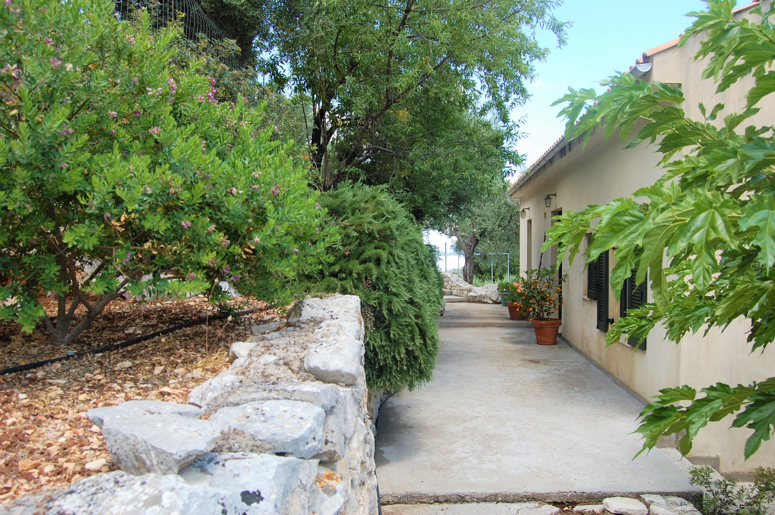 External area of house with pool for sale in Ithaca Greece, Perachori